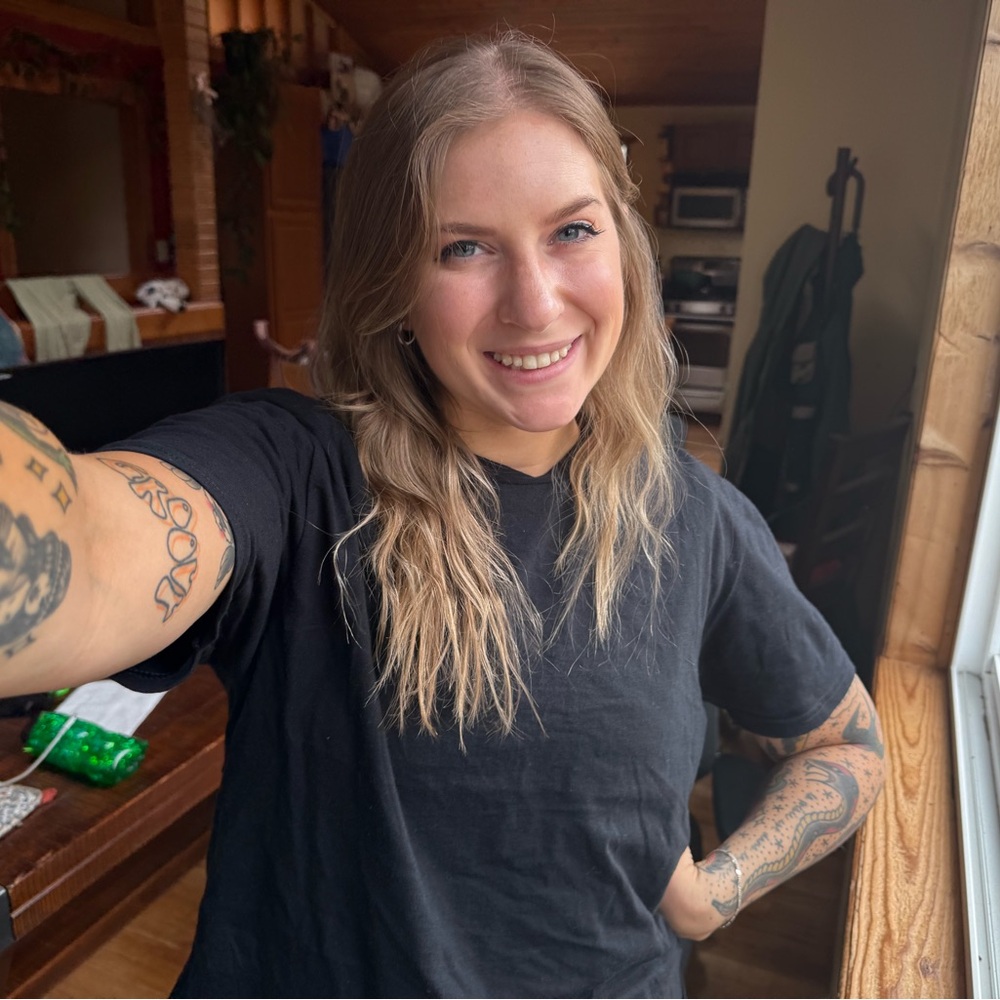 Meet your Posher, Mallory